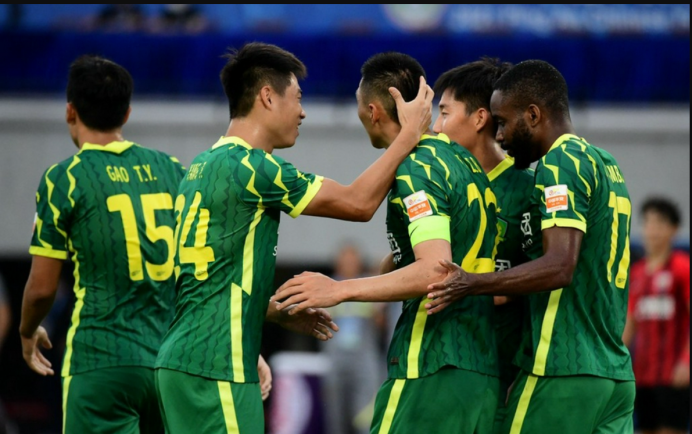  哈兰德蝉联月最佳，五场比赛轰入九球  