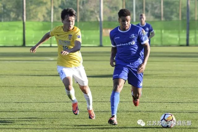 弗赖堡青春风暴席卷德甲，U23小将包办四球  